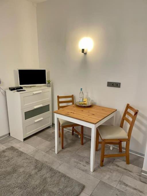 Casa Giulia 2 Zimmer Nahe Giessen, Kueche, Bad, Wlan, Parkplatz Krofdorf-Gleiberg 外观 照片